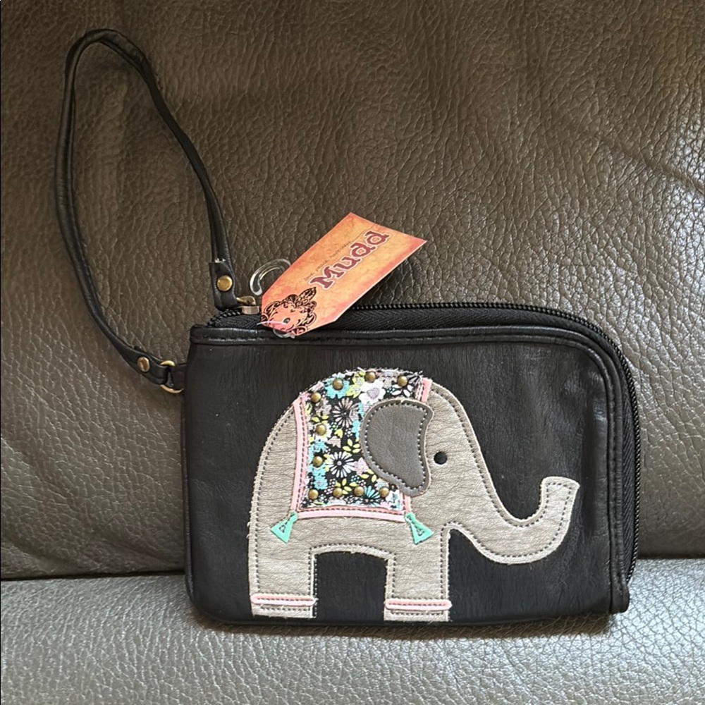 Mudd elephant black wristlet